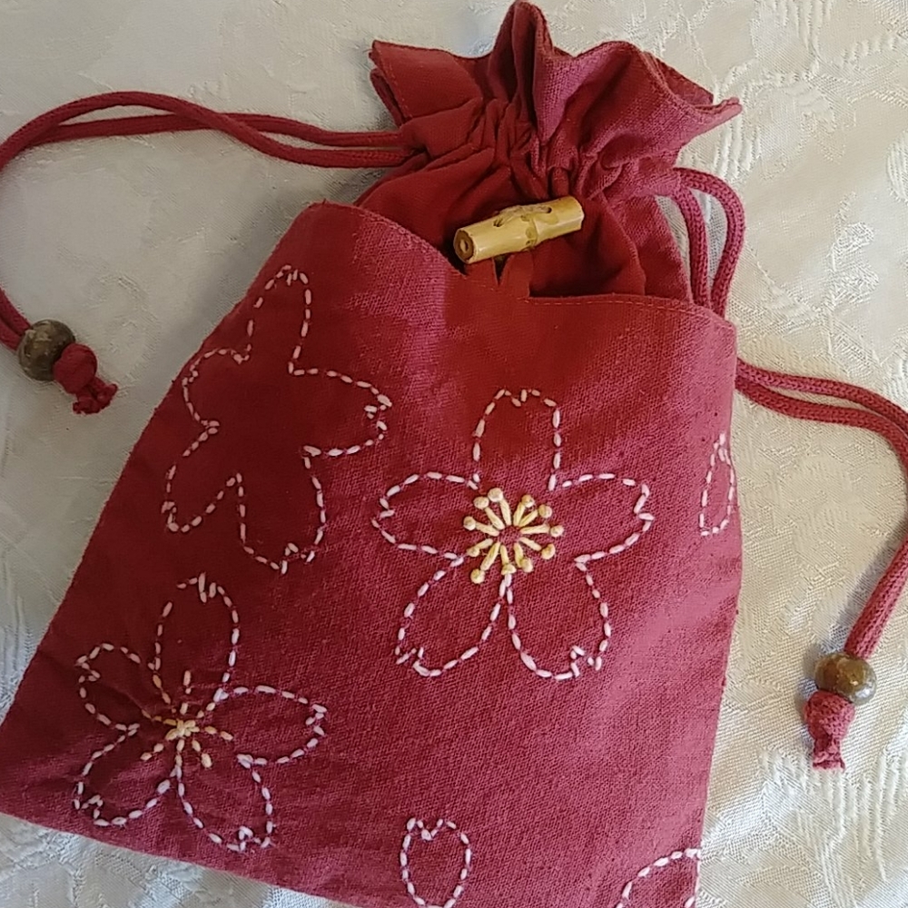 Embroidered bag